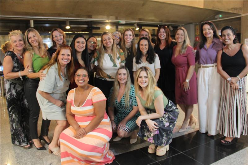 O café contou com mulheres de todos os gabinetes, unidades e setores do TCMSP e da EGC